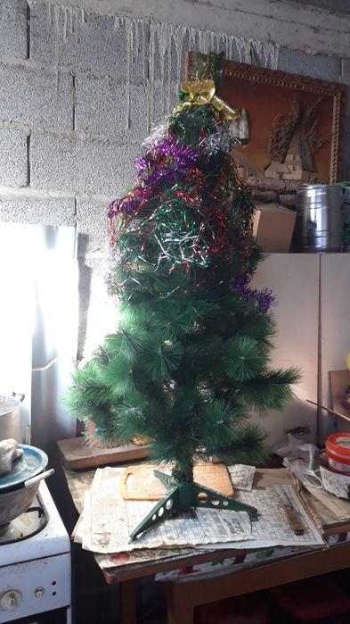 Продам ёлочку...
