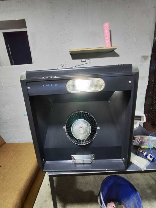 Ремонт вытяжки любой сложности Hofmann Goodwell Hotpoint Ariston Bosch