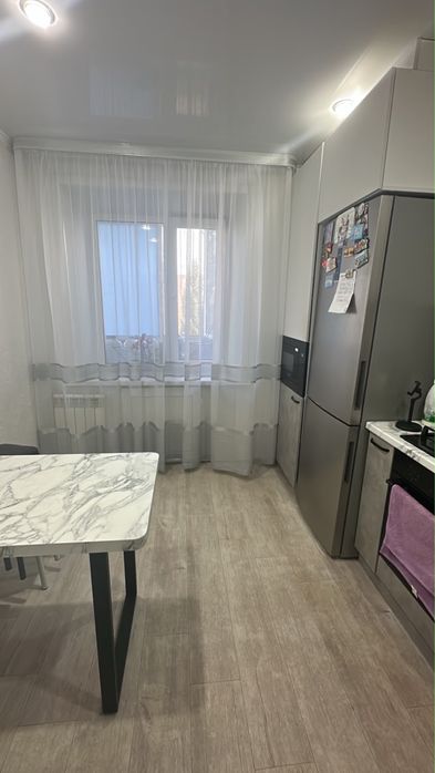 продаю 3 комнатную квартиру