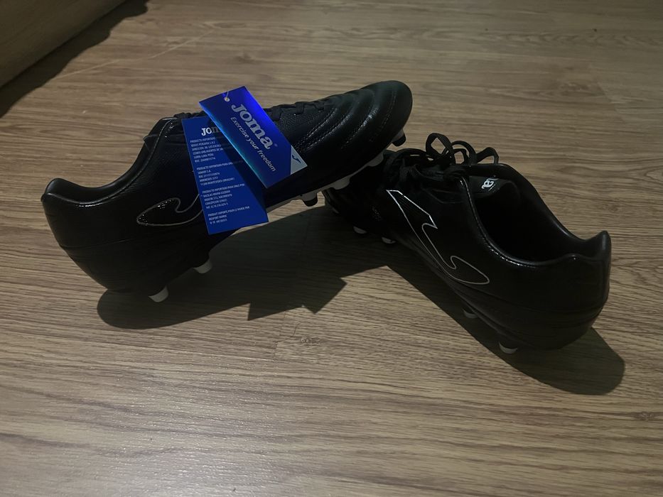 Често нови мъжки футболни обувки Joma Aguila top 2101