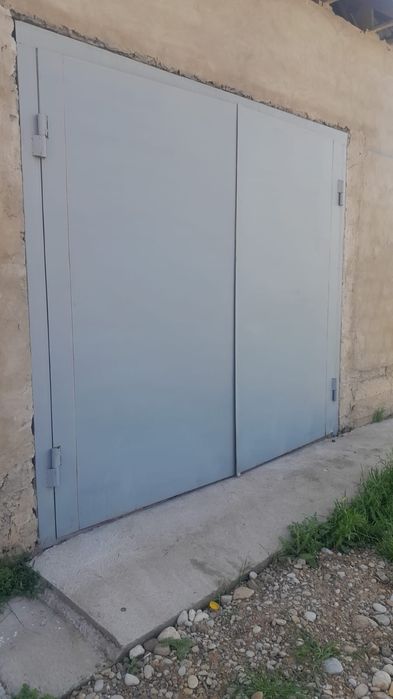 Ворота железный .