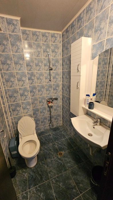 Н-3-130-Дава се под наем тристаен апартамент в ж.к. "В. Левски"