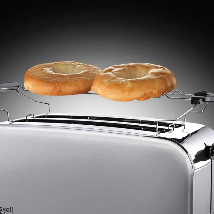Тостер Russell Hobbs Adventure 4 Slice