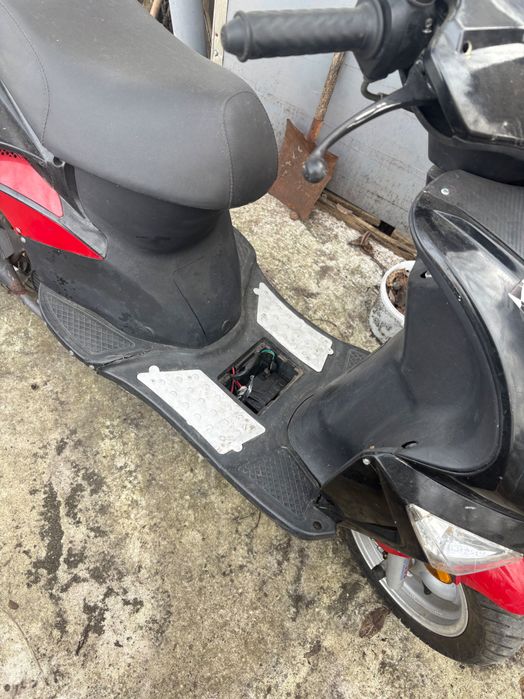 Скутер baotian 50 кубика