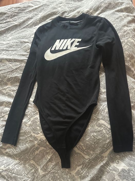 Черно Боди Nike размер XS