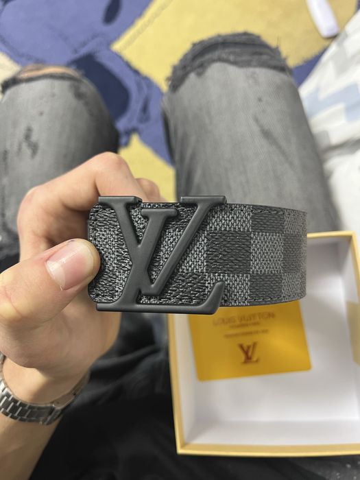 Louis Vuitton колан