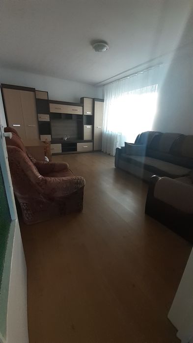 Inchiriez apartament 2 camere