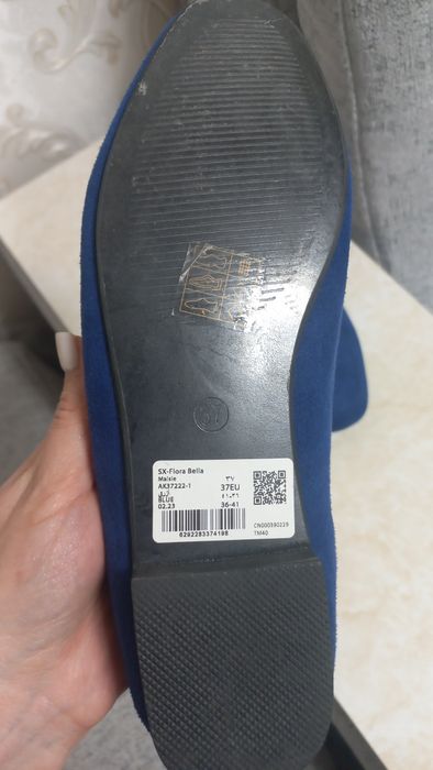 Продам мокасины женские