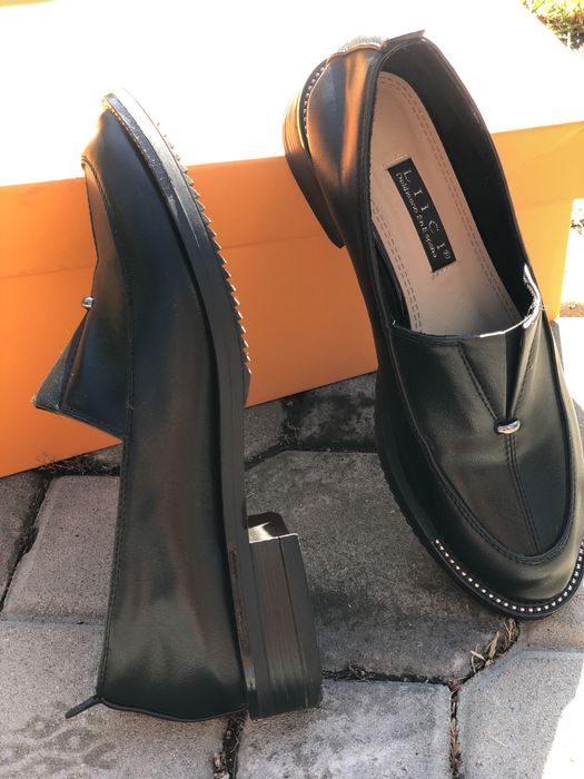 Продам женские лоферы