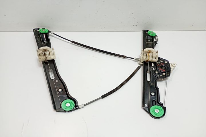 Macara geam dreapta fata   7067796S BMW Seria 1 E87