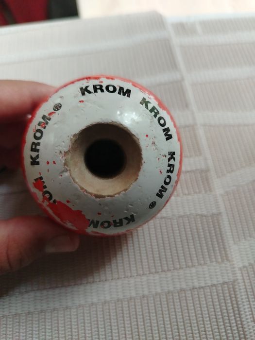 Vând o kendama de pe trendyol