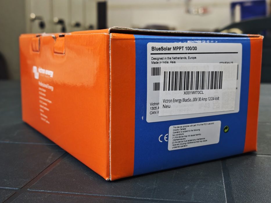 Victron BlueSolar MPPT 100/30 нов