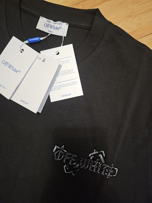 Tricou OFF White x KAWS Nou