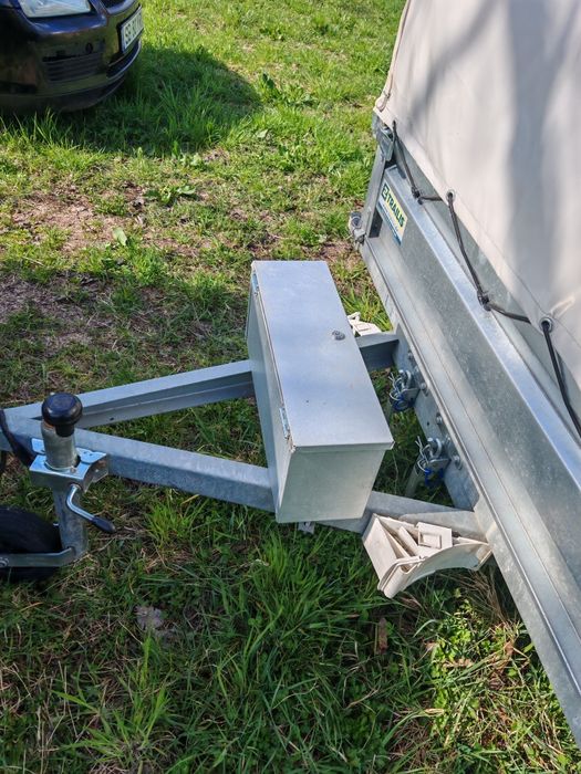 Remorcă 750kg zona mare de incarcare