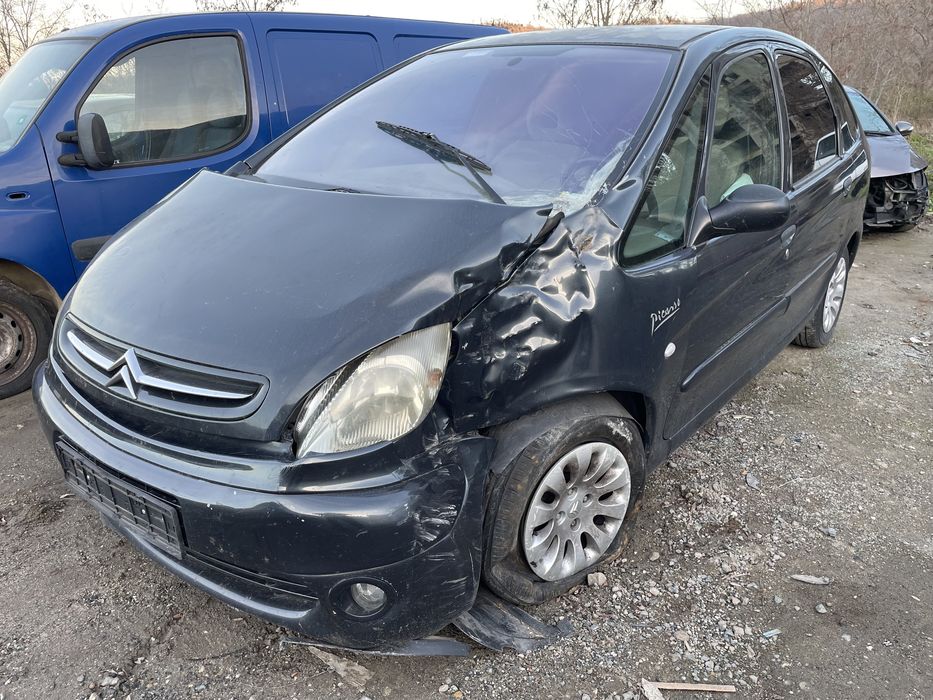 Citroen Xsara Picasso 2.0hdi 90кс 2004г На Части