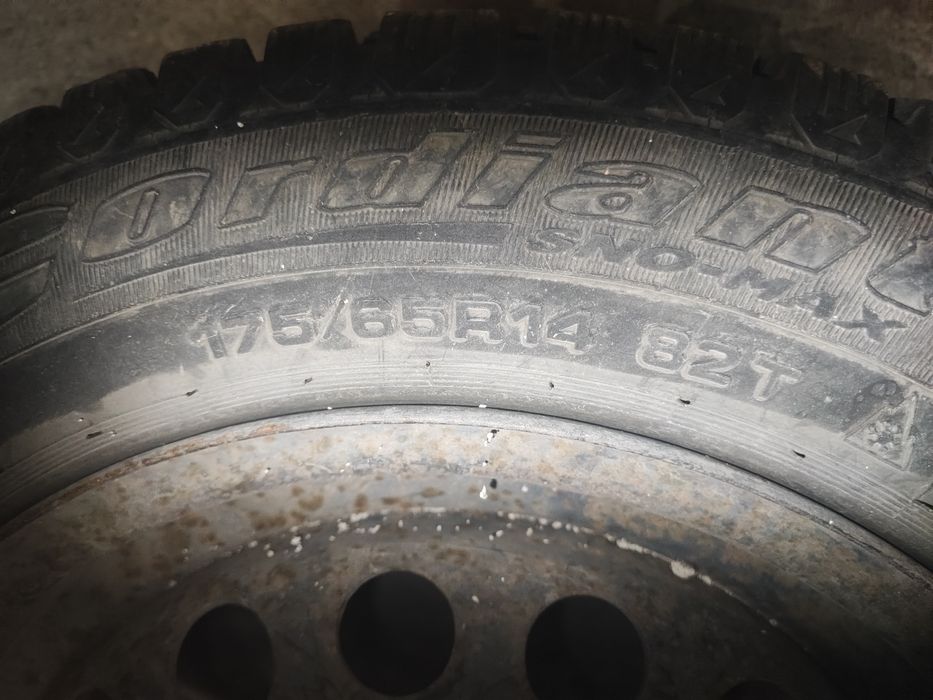 Зимни гуми с джанти