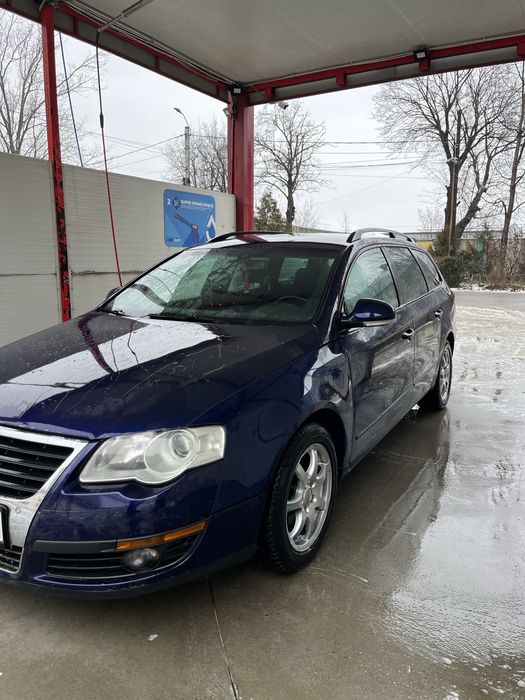 Volkswagen Passat B6 2.0 TDI Manual