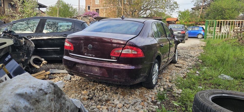 Skoda Superb 2.0 TDI 170 к.с. DSG На Части