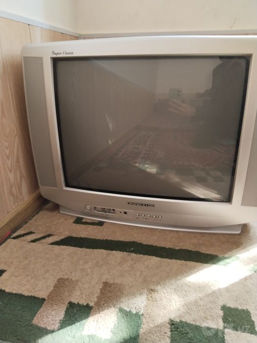 Продам бу телевизор Daewoo
