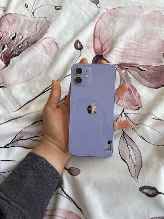 Iphone 12 mini лилав