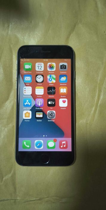 Vand iPhone 6s in stare f buna, ca nou