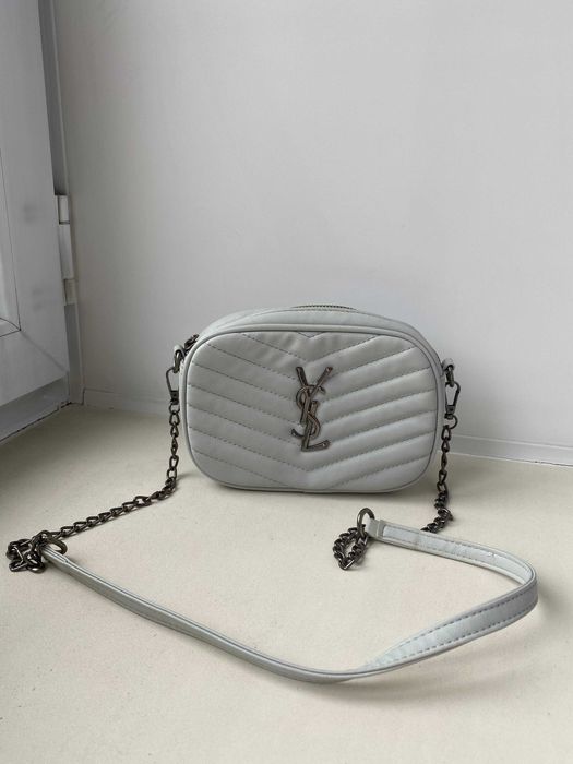 сумки (листайте фото)