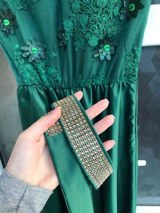 Rochie eleganta lunga (banchet, majorat, nunta, botez)