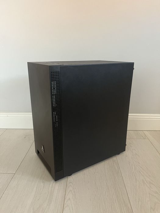 Carcasa gaming pc