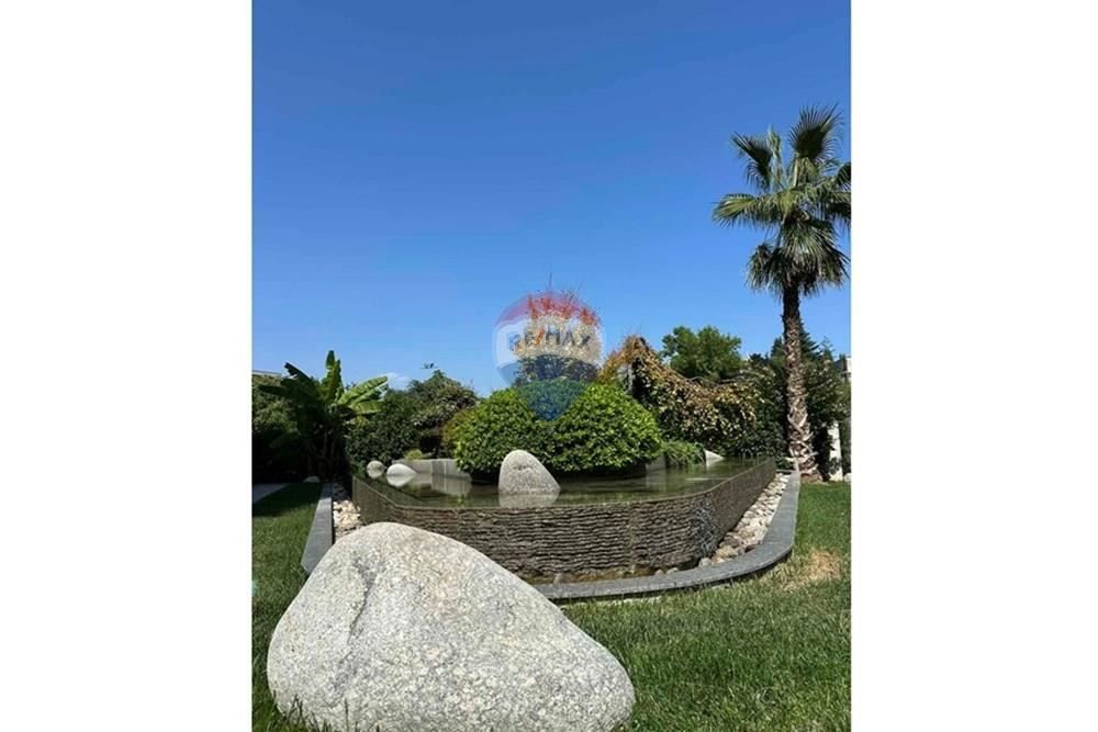 Продава се Двустаен апартамент в к.к. Св.Св. Константин и Елена - 65 кв.м за 4000 €/кв.м - Снимка #10