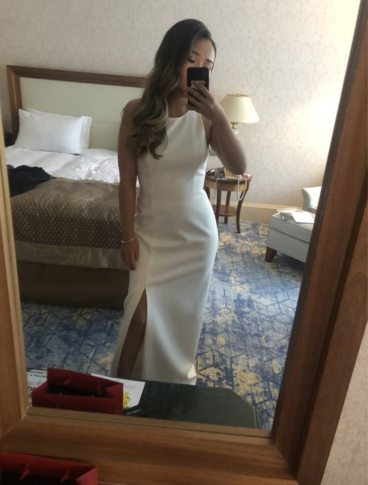 Платье bcbg max azria