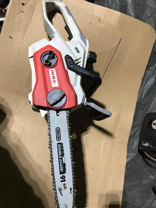 Drujba-Electroferastrau pe baterie IKRA IAK 40-3025 40V Doar corp