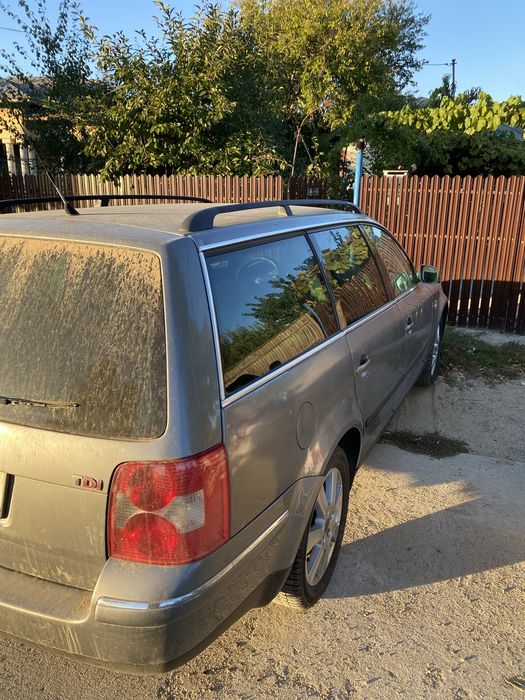 Volkswagen Passat 2003 diesel, 1.207 € — imagine 5