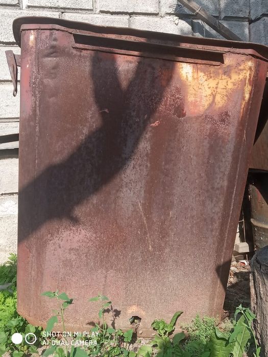 Бочка для мусора