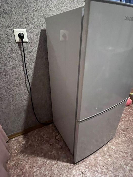 холодильник Сатылады 40 000