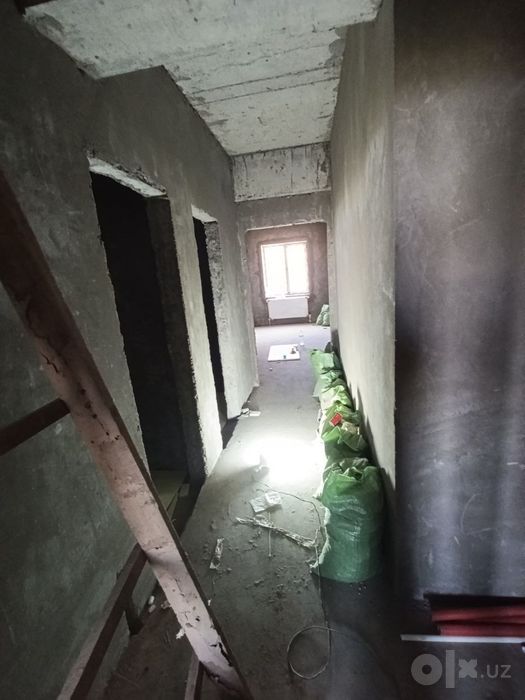 Bekbaraka TJ 2honali uy 7 etaj 60kv