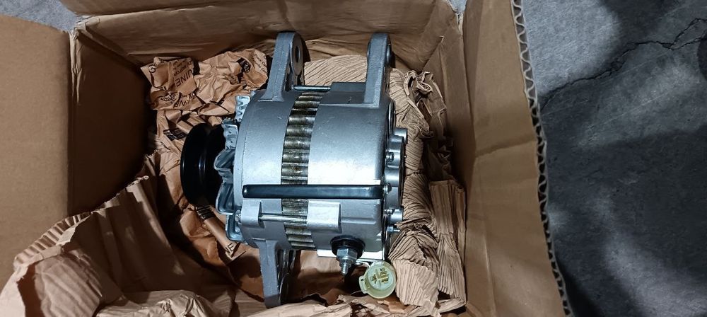 Генератор ISUZU FVR