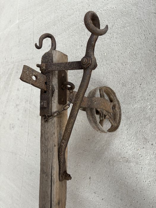 Vand PRASITOARE veche pentru cei pasionati de obiecte traditionale