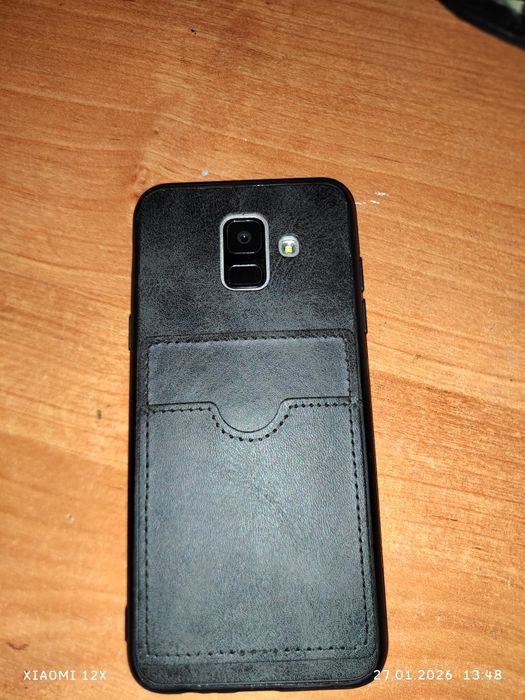 Самсунг А6 в хорошем состоянии