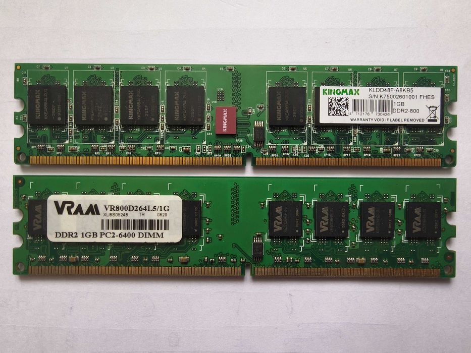 Kit memorie desktop 2 GB DDR2 (2 x 1 GB) PC2-6400 800 Mhz