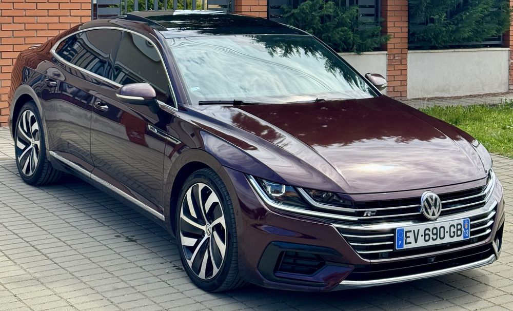 Vand Volkswagen ARTEON / R-line / 4x4 / 2.0BiTdi / 240 cai / FULL OPTION