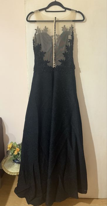 Уникална черна бална рокля