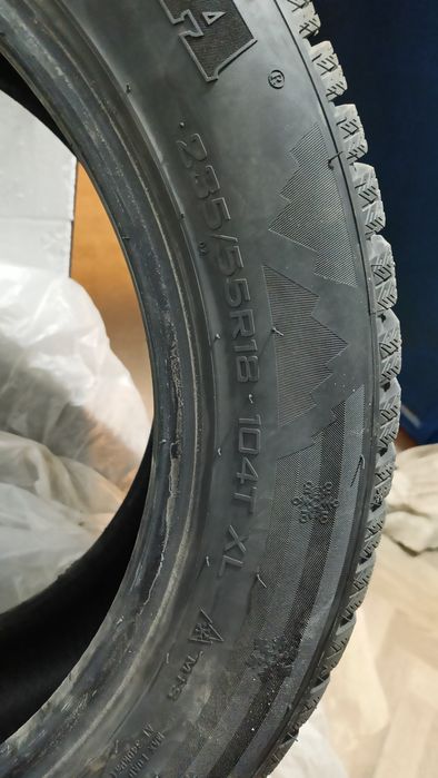 Продам зимнюю резину