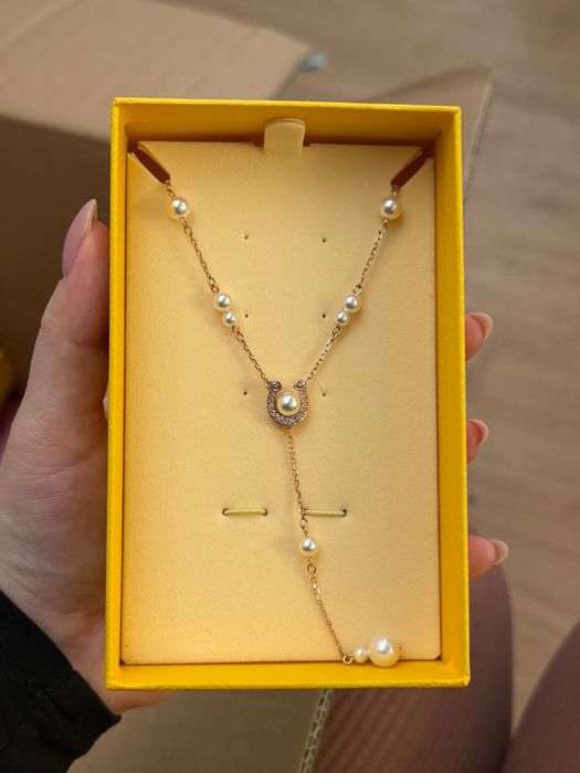 Колие Swarovki Ново