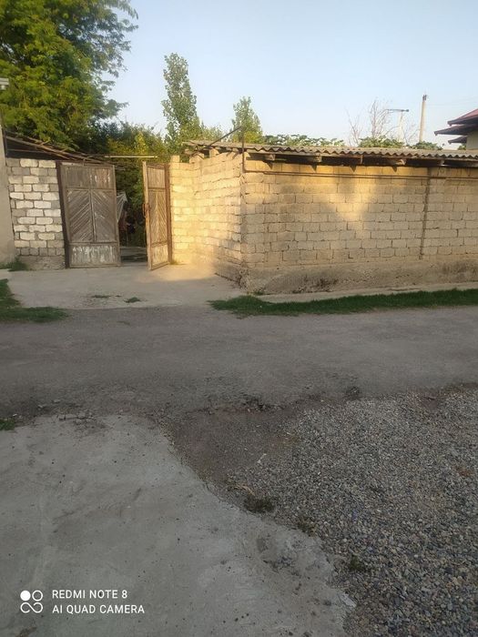 Yer sotiladi 2 sotix Zangi Ota Bogzor mahalla