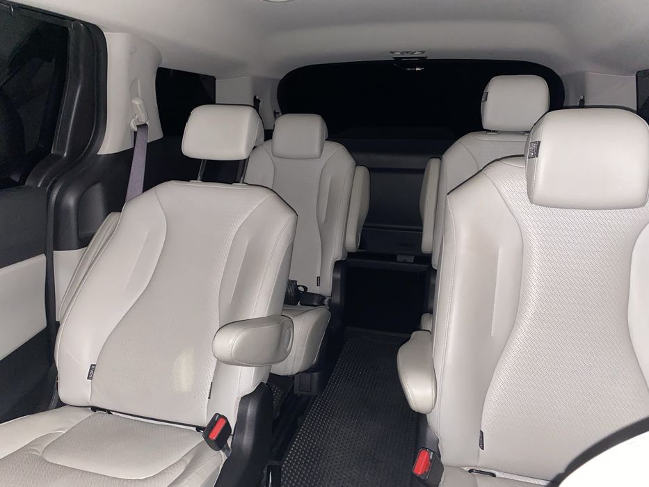 Kia carnival 2023 full bez lyuk