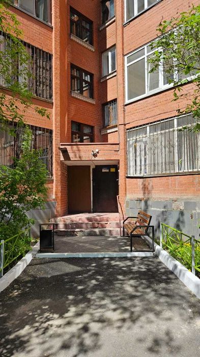 5-комнатная квартира