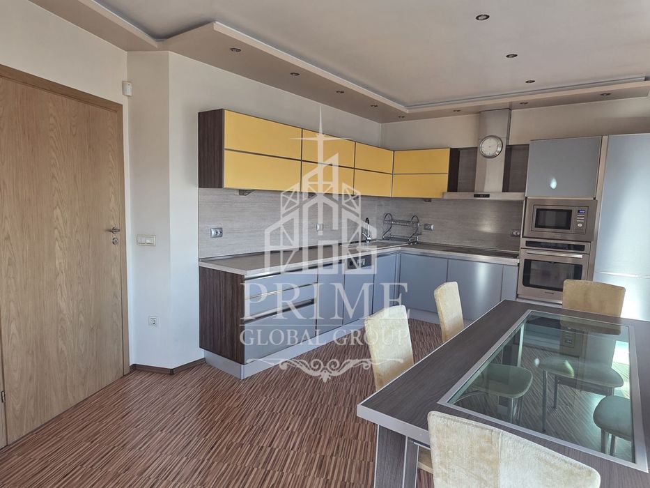 4-стаен в Варна-Погребите площ 180 цена 280000