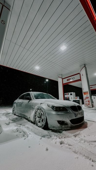 BMW E60 525d  Automat