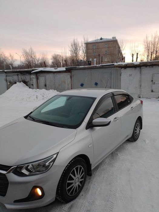 Шевроле Onix 2023г.