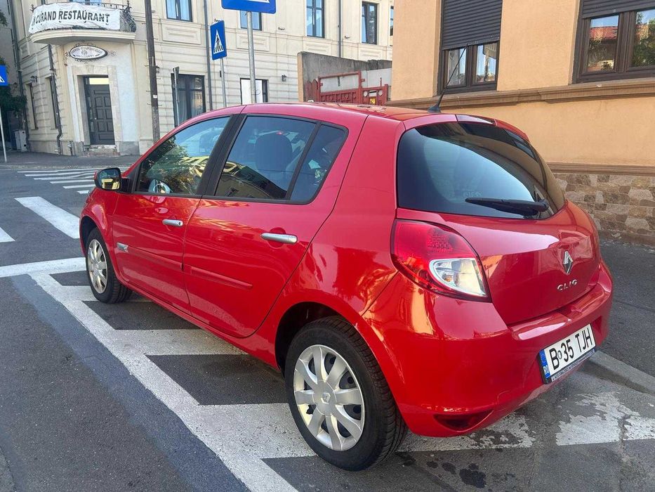 RENAULT Clio 2011 — imagine 3
